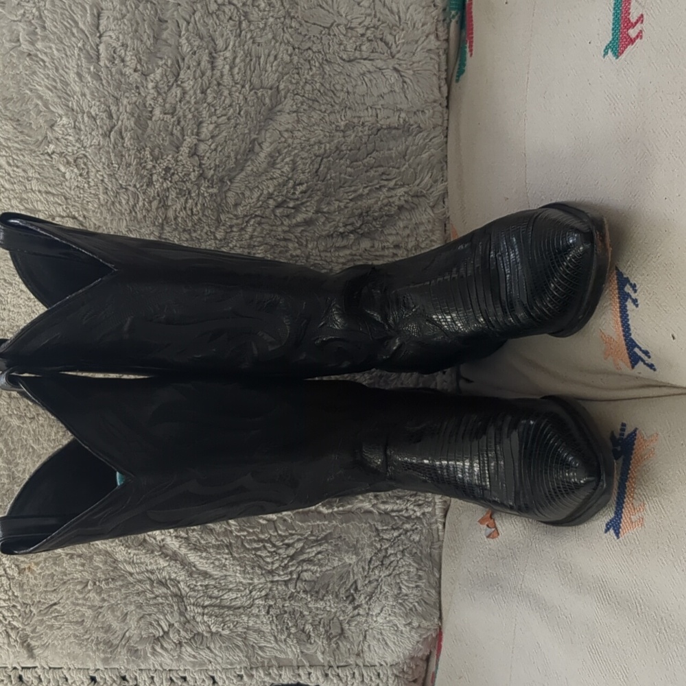 Justin Black Women's Cowboy Boots, Size 8 - Picture 3 of 7